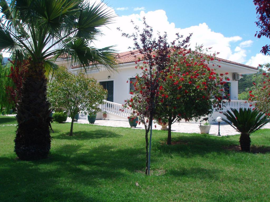 Finikes Studios Kefalonia サミ エクステリア 写真
