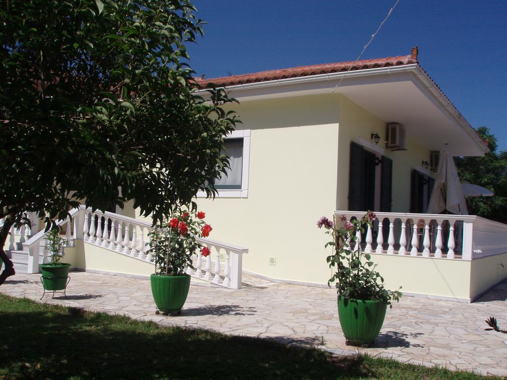 Finikes Studios Kefalonia サミ エクステリア 写真